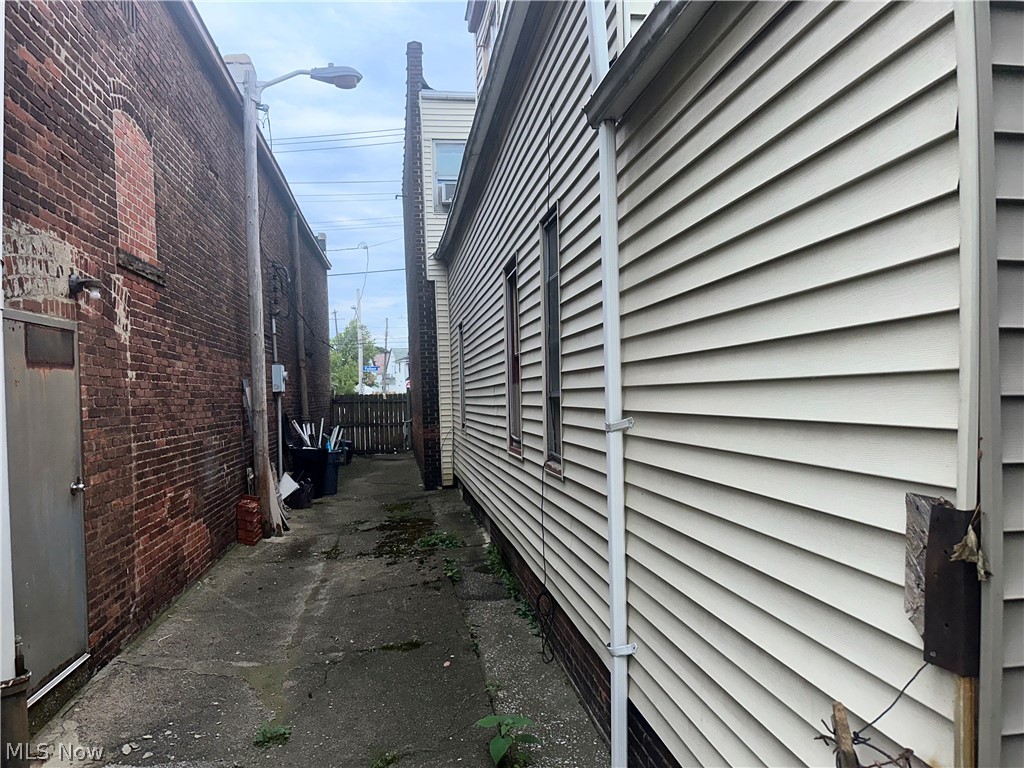 3568 Fulton Road Cleveland OH 44109