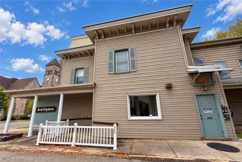 316 Lincoln Way E Massillon OH 44646