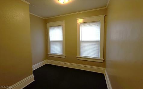 316 Lincoln Way E Massillon OH 44646
