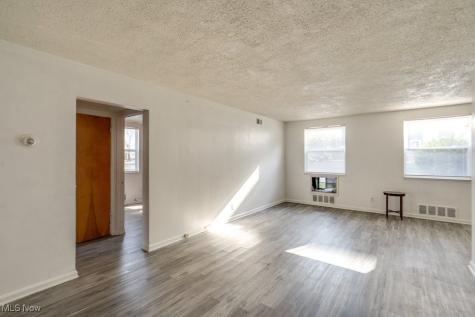 2812 E 130th Street Cleveland OH 44120