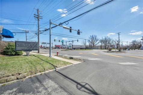 632 Cleveland Street Elyria OH 44035