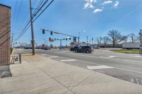 632 Cleveland Street Elyria OH 44035