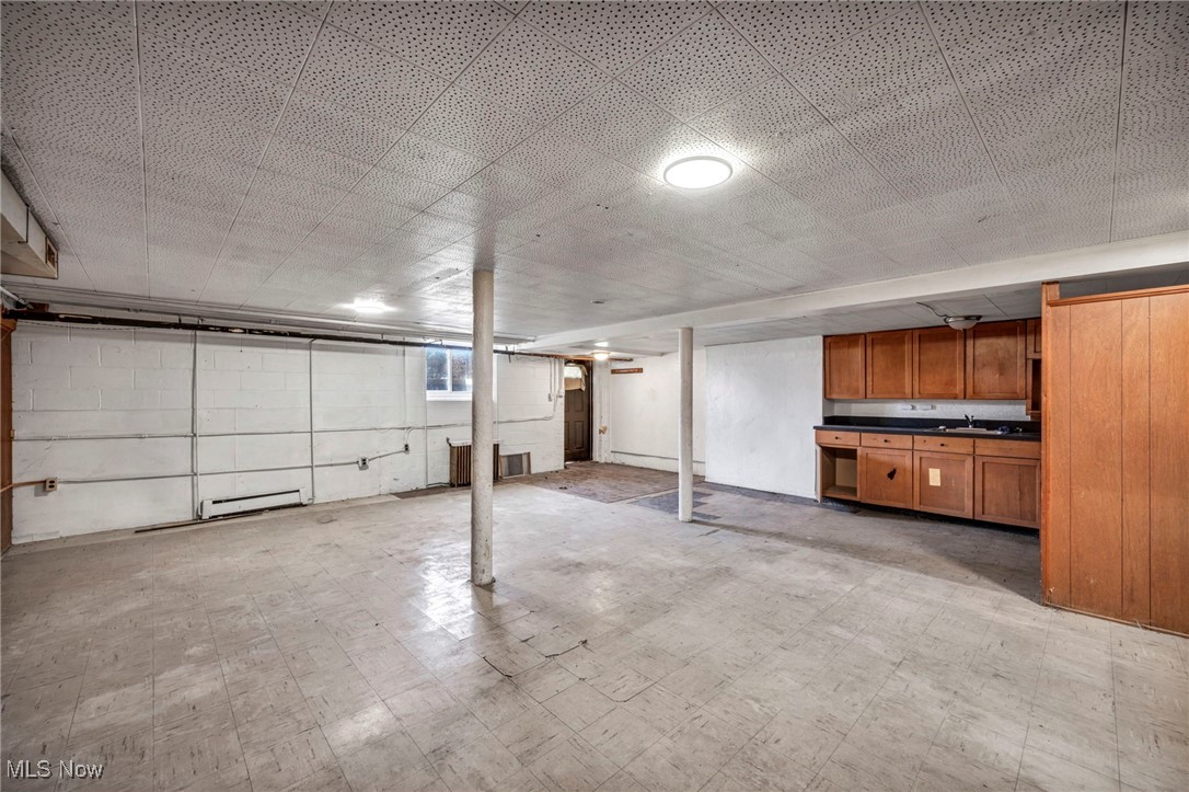 632 Cleveland Street Elyria OH 44035