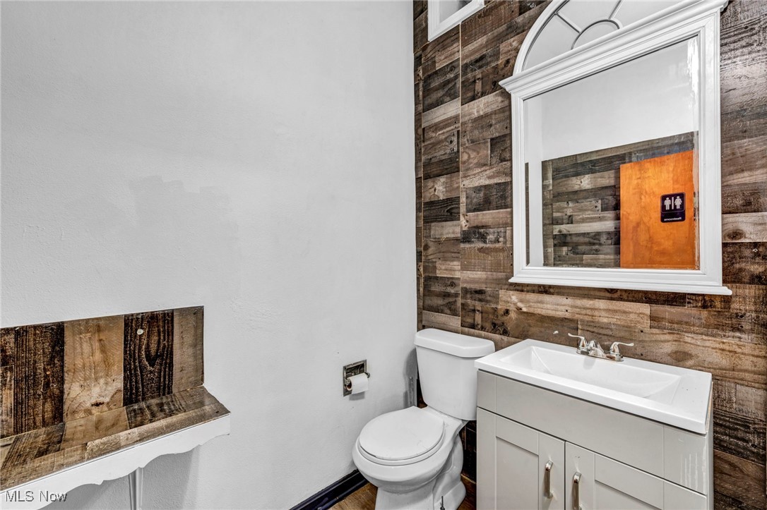 632 Cleveland Street Elyria OH 44035