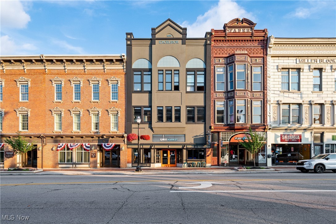 144 W Liberty Street Wooster OH 44691
