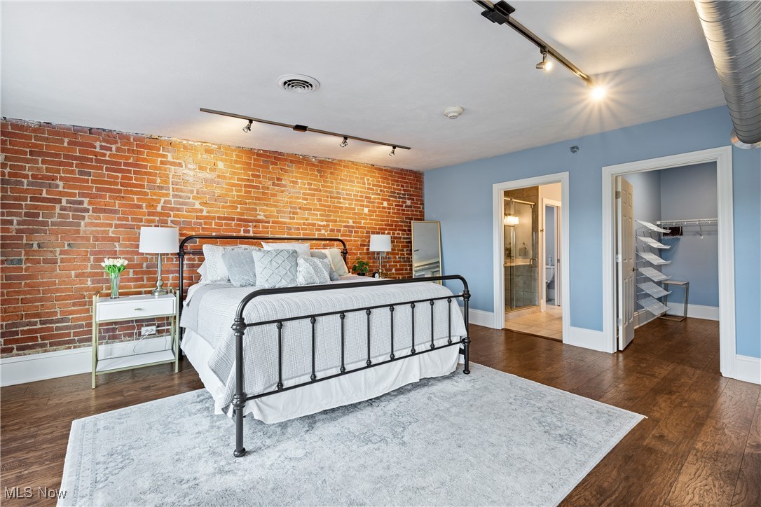 144 W Liberty Street Wooster OH 44691