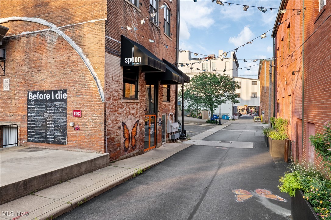 144 W Liberty Street Wooster OH 44691