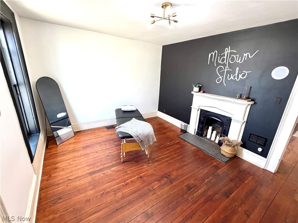 605 Putnam Avenue Zanesville OH 43701