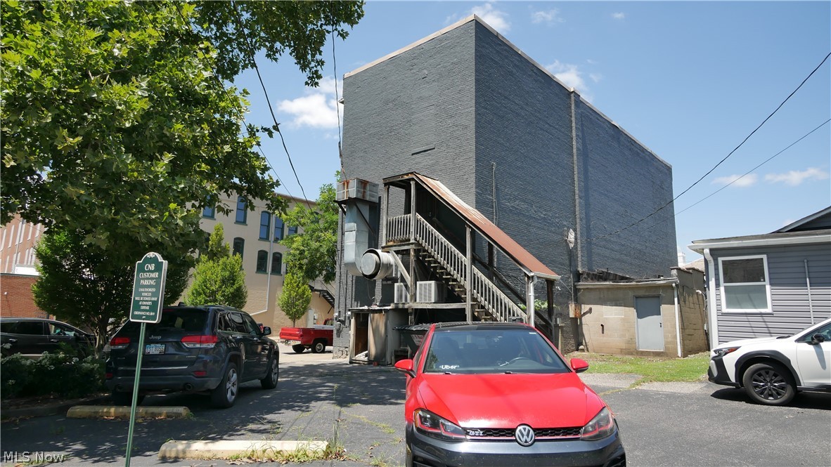 108 E Main Street Mcconnelsville OH 43756