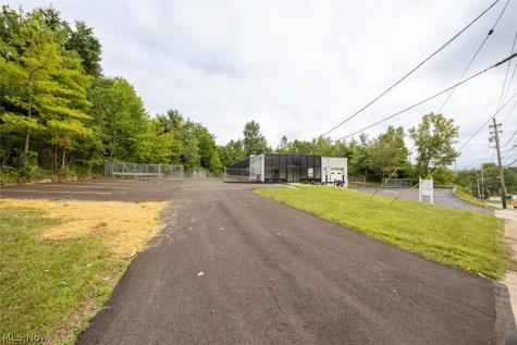 4765 E 131st Street Cleveland OH 44105