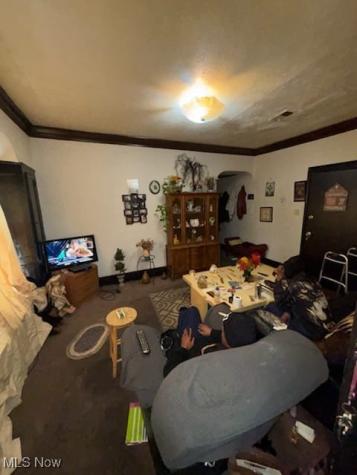 6802 Harvard Avenue Cleveland OH 44105