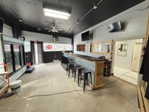 6802 Harvard Avenue Cleveland OH 44105