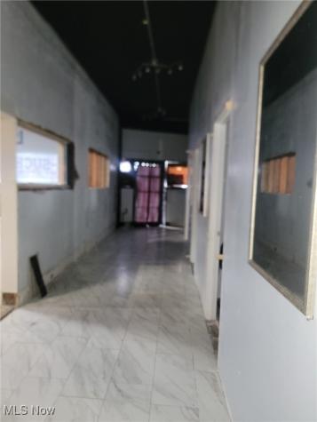 6802 Harvard Avenue Cleveland OH 44105