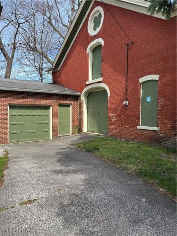 190 Mentor Avenue Painesville OH 44077
