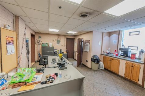 3155 W 33rd Street Cleveland OH 44109