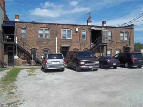 7221 Lorain Avenue Cleveland OH 44102
