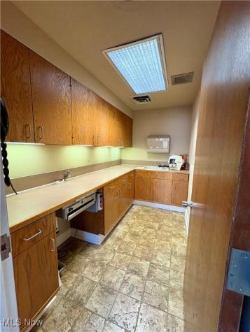 304 Chestnut Street Coshocton OH 43812