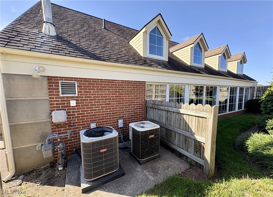 304 Chestnut Street Coshocton OH 43812