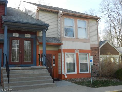40 1/2 Munroe Falls Avenue Munroe Falls OH 44262