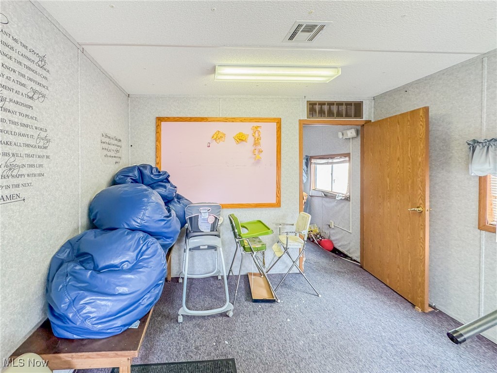 46361 Walnut Street Rogers OH 44455