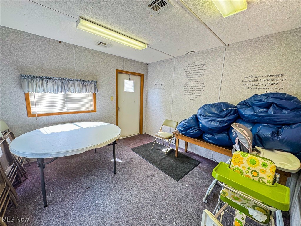 46361 Walnut Street Rogers OH 44455