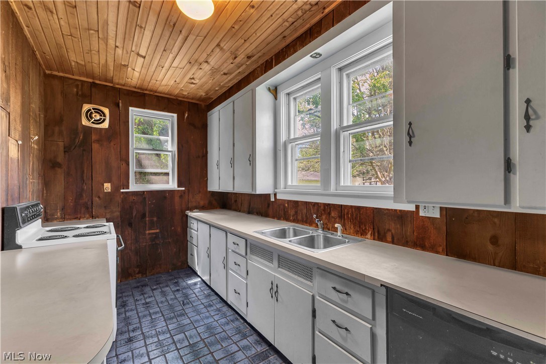 777 N Ellsworth Avenue Salem OH 44460