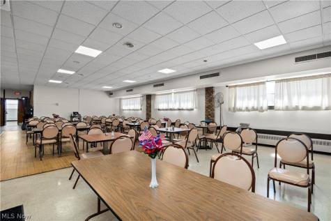 2915 Broadway Lorain OH 44055