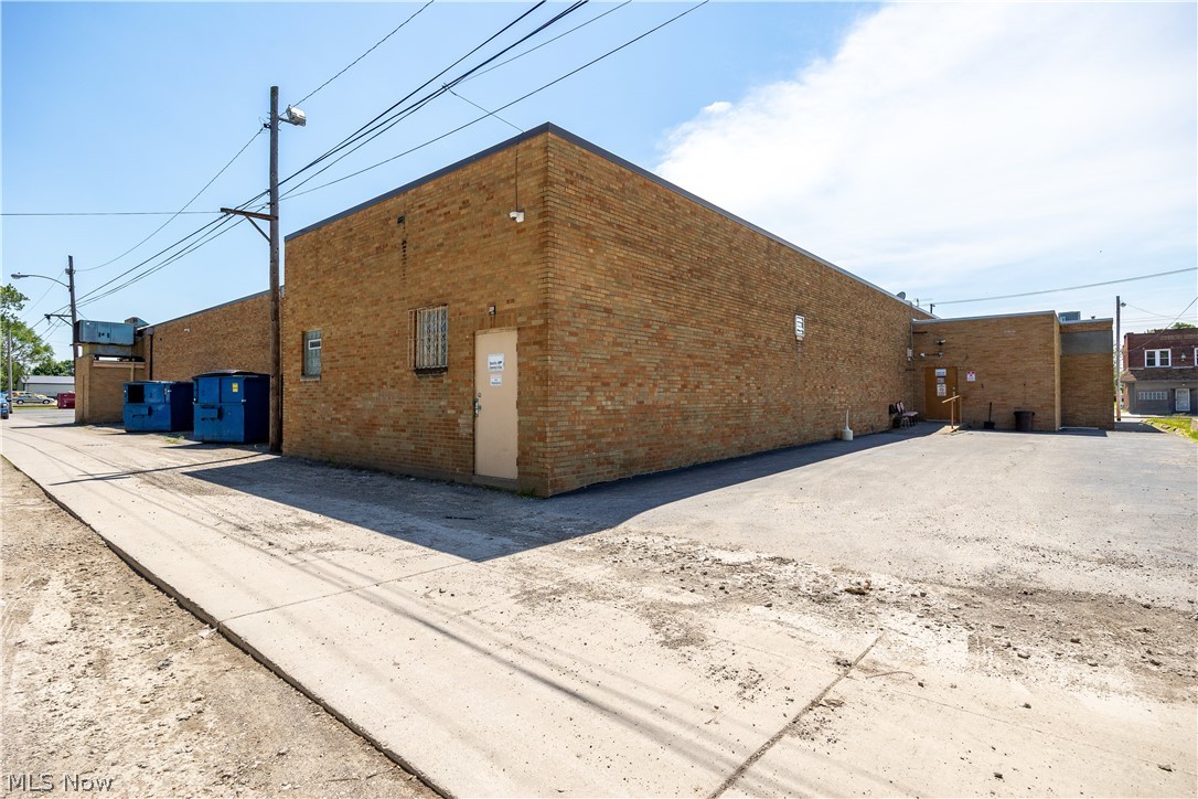 2915 Broadway Lorain OH 44055