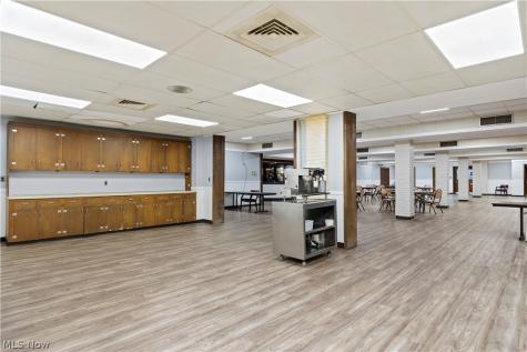 2915 Broadway Lorain OH 44055
