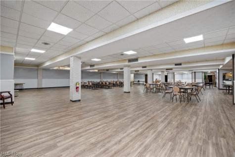 2915 Broadway Lorain OH 44055