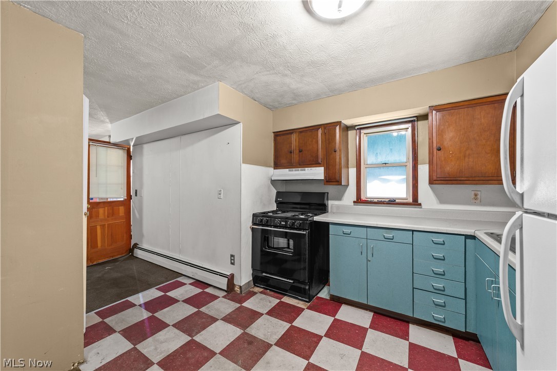 6318 Lorain Avenue Cleveland OH 44102