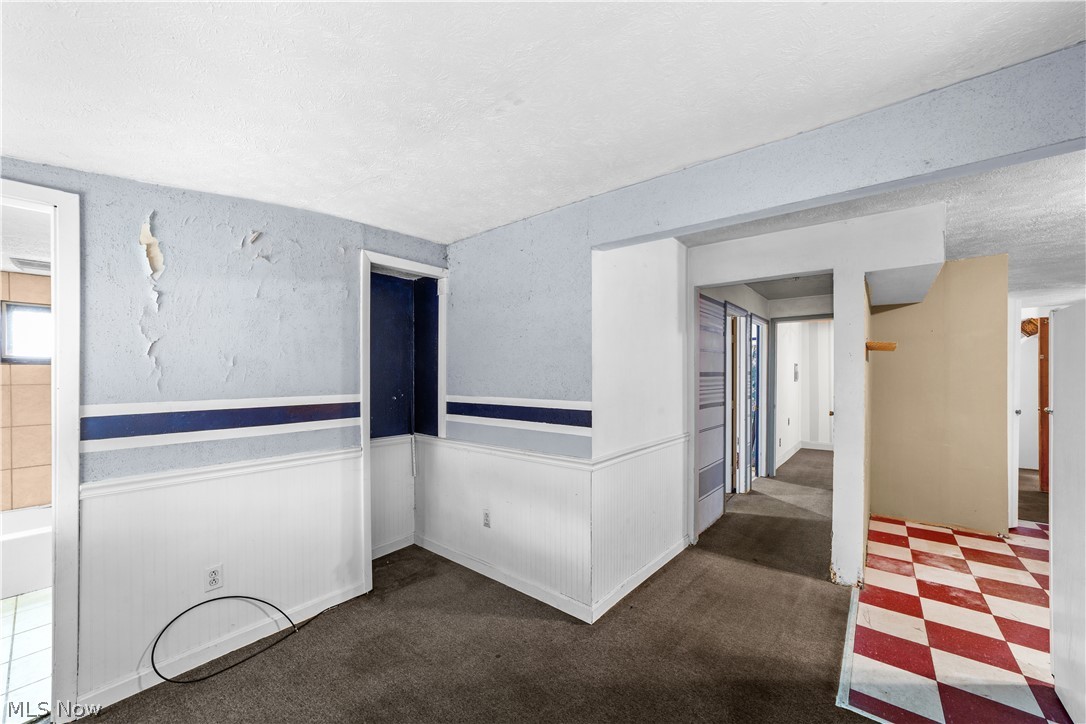 6318 Lorain Avenue Cleveland OH 44102