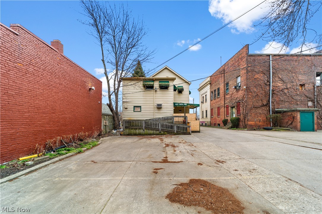 6318 Lorain Avenue Cleveland OH 44102