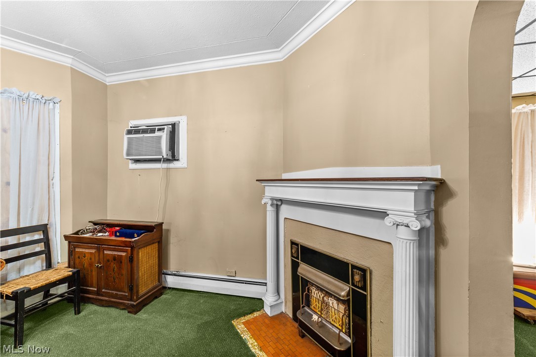 6318 Lorain Avenue Cleveland OH 44102