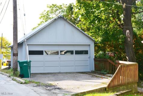 107 Center Street Chardon OH 44024