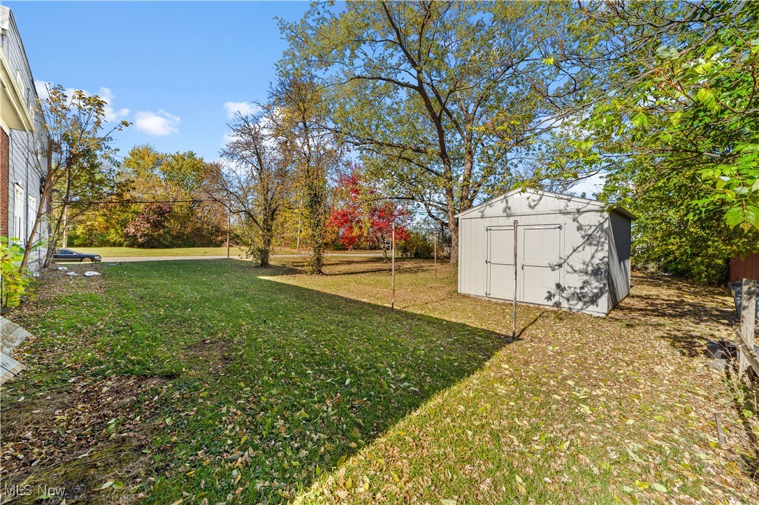 2851 Oakwood Avenue Lorain OH 44055