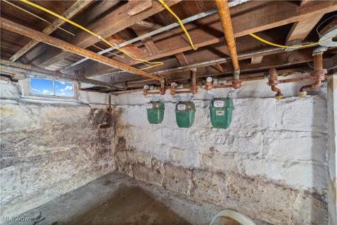 2851 Oakwood Avenue Lorain OH 44055