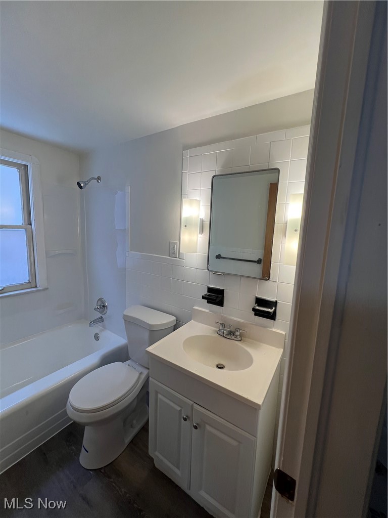 796 Eddy Road Cleveland OH 44108