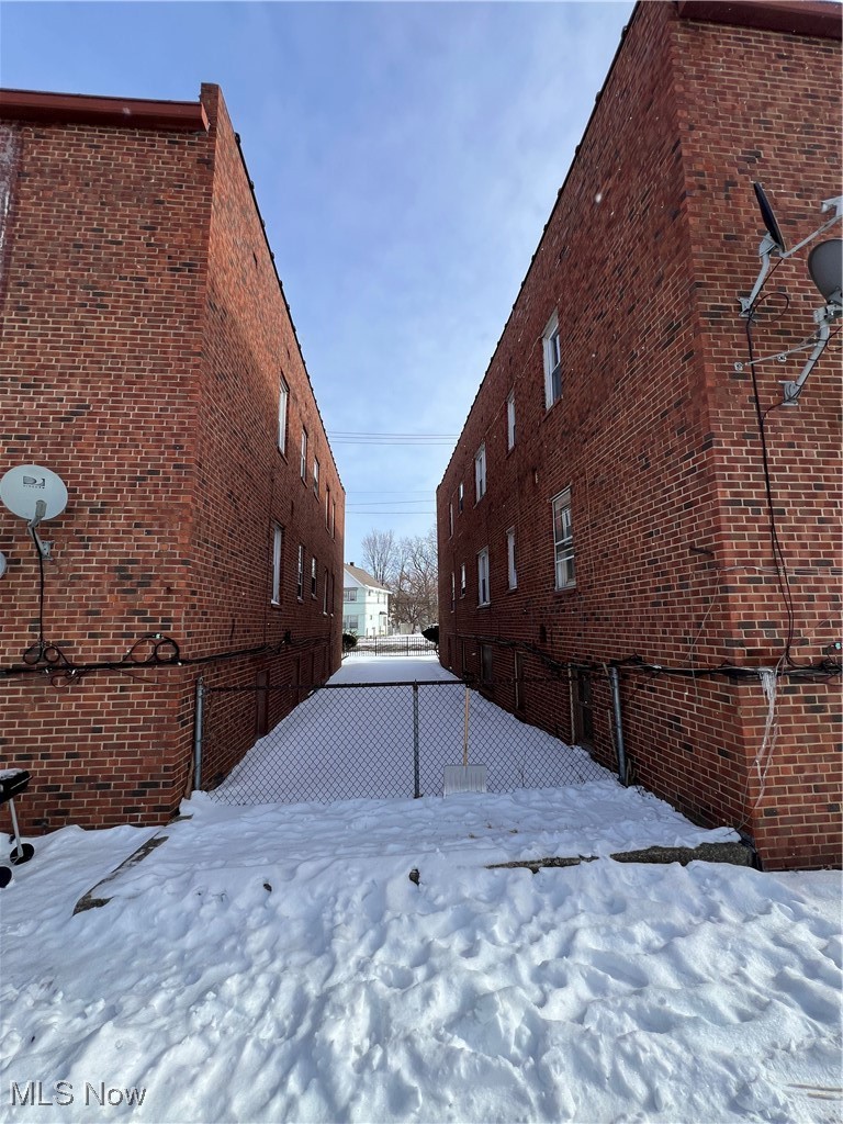 796 Eddy Road Cleveland OH 44108