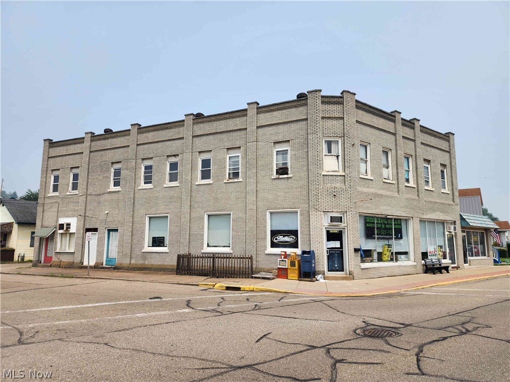 3895 Central Avenue Shadyside OH 43947