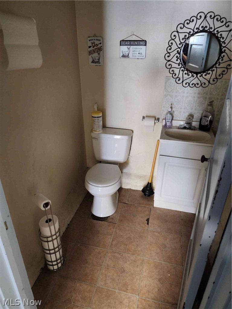 3895 Central Avenue Shadyside OH 43947
