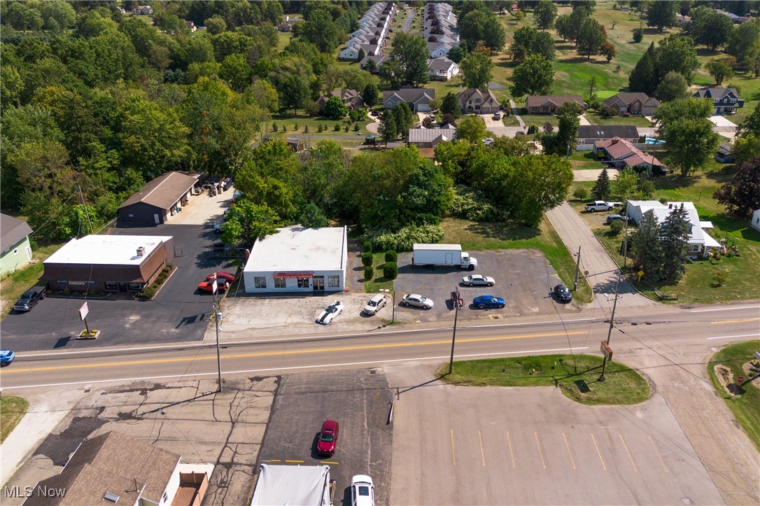 4922 Mahoning Avenue NW Champion OH 44483