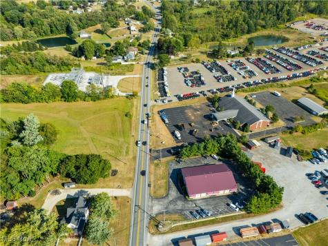 440 E Maple Street Hartville OH 44632