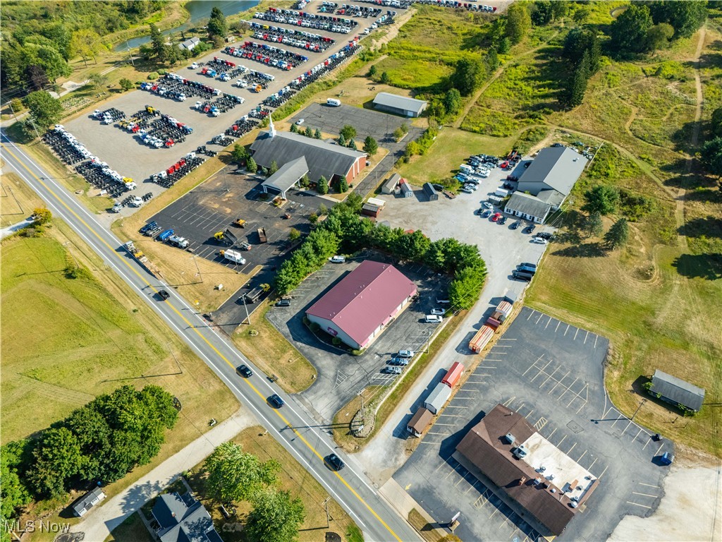 440 E Maple Street Hartville OH 44632