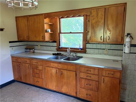 1235 E Turkeyfoot Lake Road Akron OH 44312