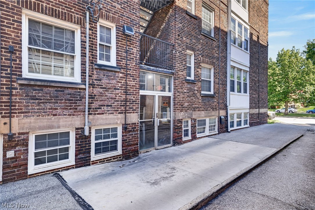 2646 N Moreland Boulevard Cleveland OH 44120