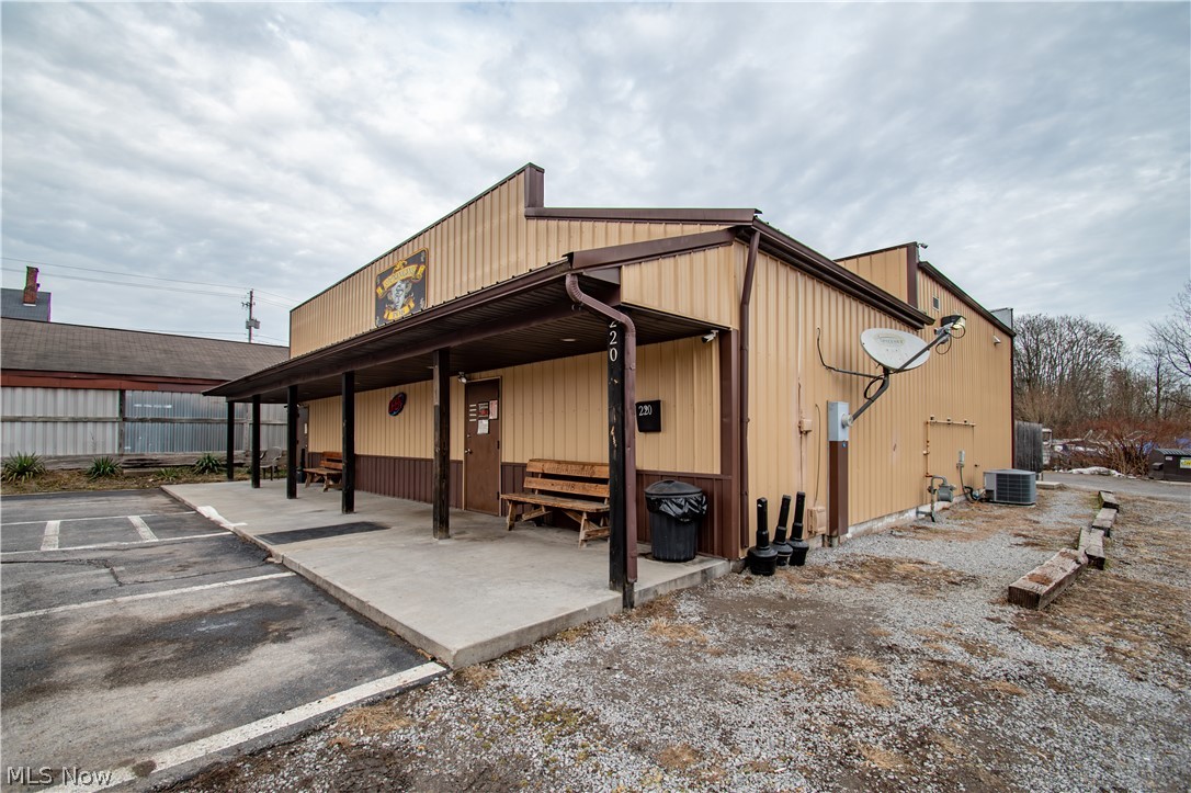 220 S Jefferson Street Lisbon OH 44432