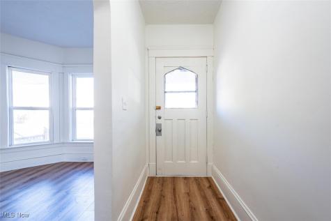 3300 W 98th Street Cleveland OH 44102