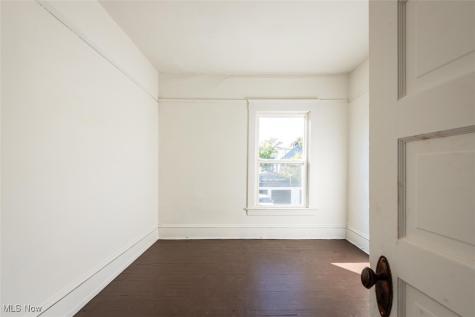 3300 W 98th Street Cleveland OH 44102