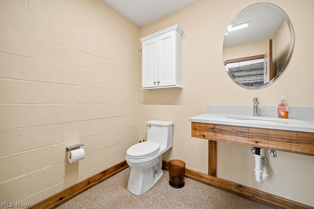 1537 Chardon Road Euclid OH 44117